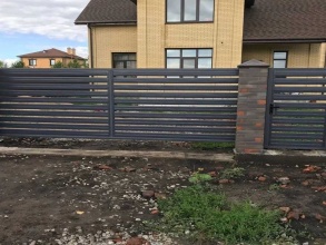 Забор жалюзи 72 метра фото в Гулькевичах
