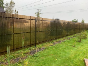 Забор из поликарбоната на металлическом каркасе 8 соток фото с установкой