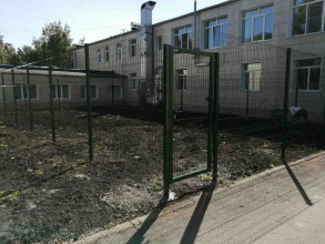 3D заборы для школы 15 метров фото в Гулькевичах