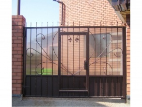 Кованые заборы с поликарбонатом 80 метров фото в Гулькевичах